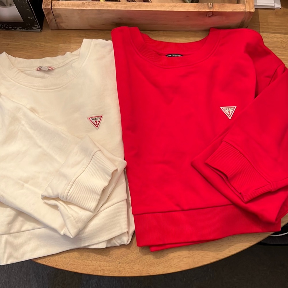 GUESS ? Crop top lot sweatshirts